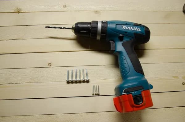 Choosing the Best Hand Drill: An Honest Guide for Every Tool Kit Cover