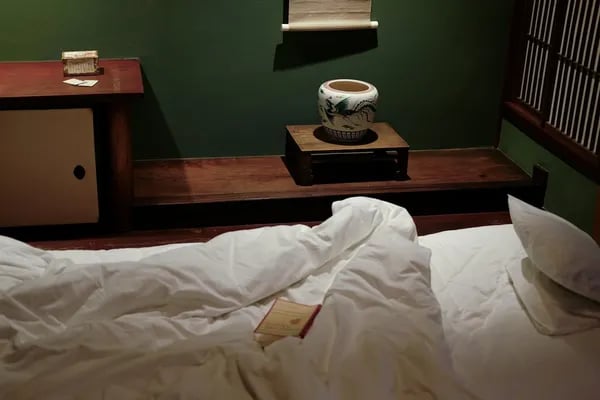 Sunrise Alarms: Hatch Restore 3 and Better Mornings Cover